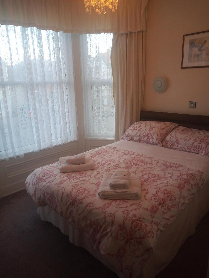 Wedgwood Guest House Llandudno Extérieur photo